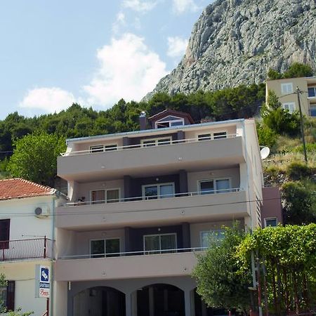 Apartment Perica Омиш Экстерьер фото